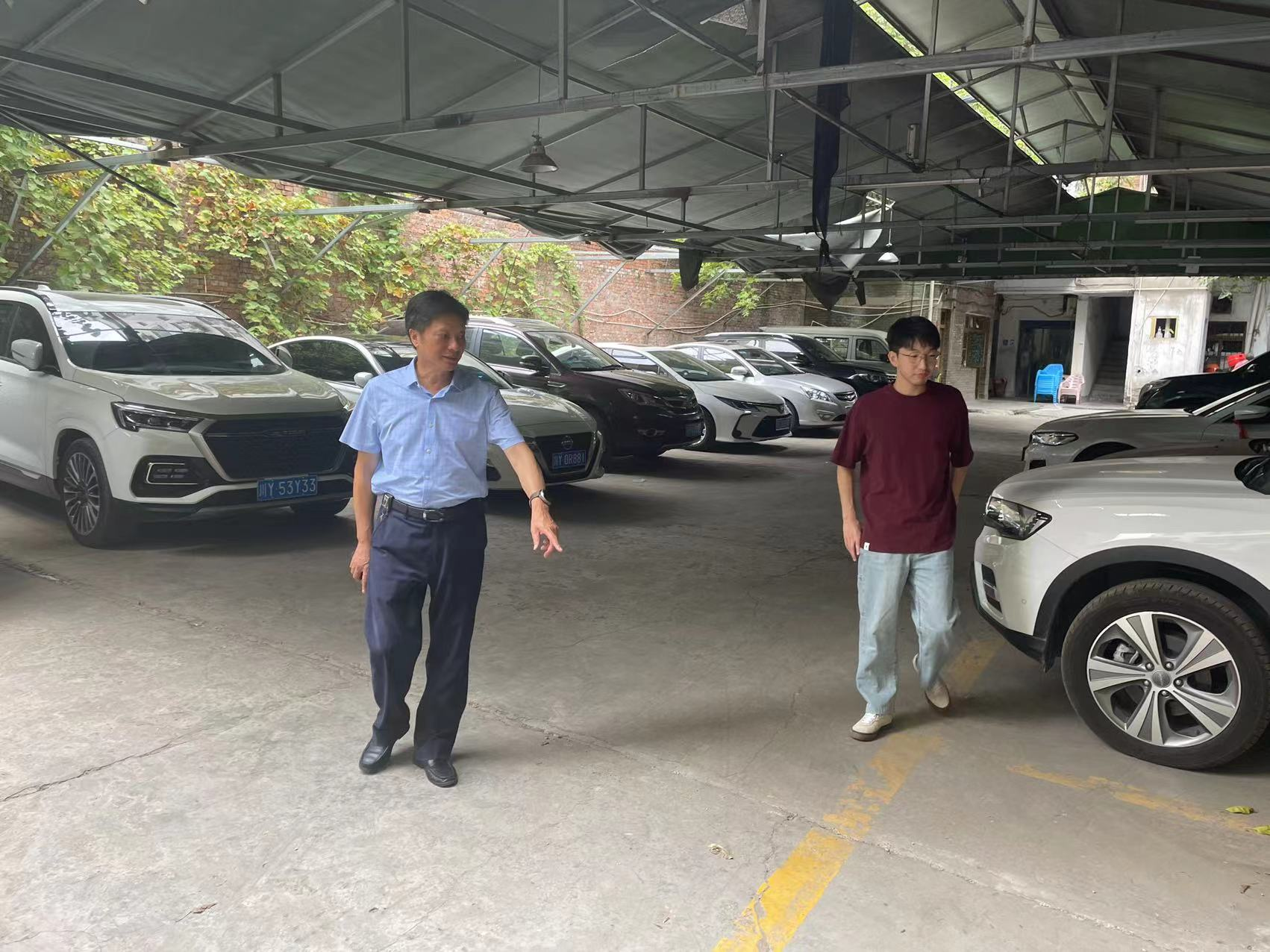 集團(tuán)黨委書記、董事長許大政深入 “包保”社區(qū)開展創(chuàng)文督導(dǎo)工作